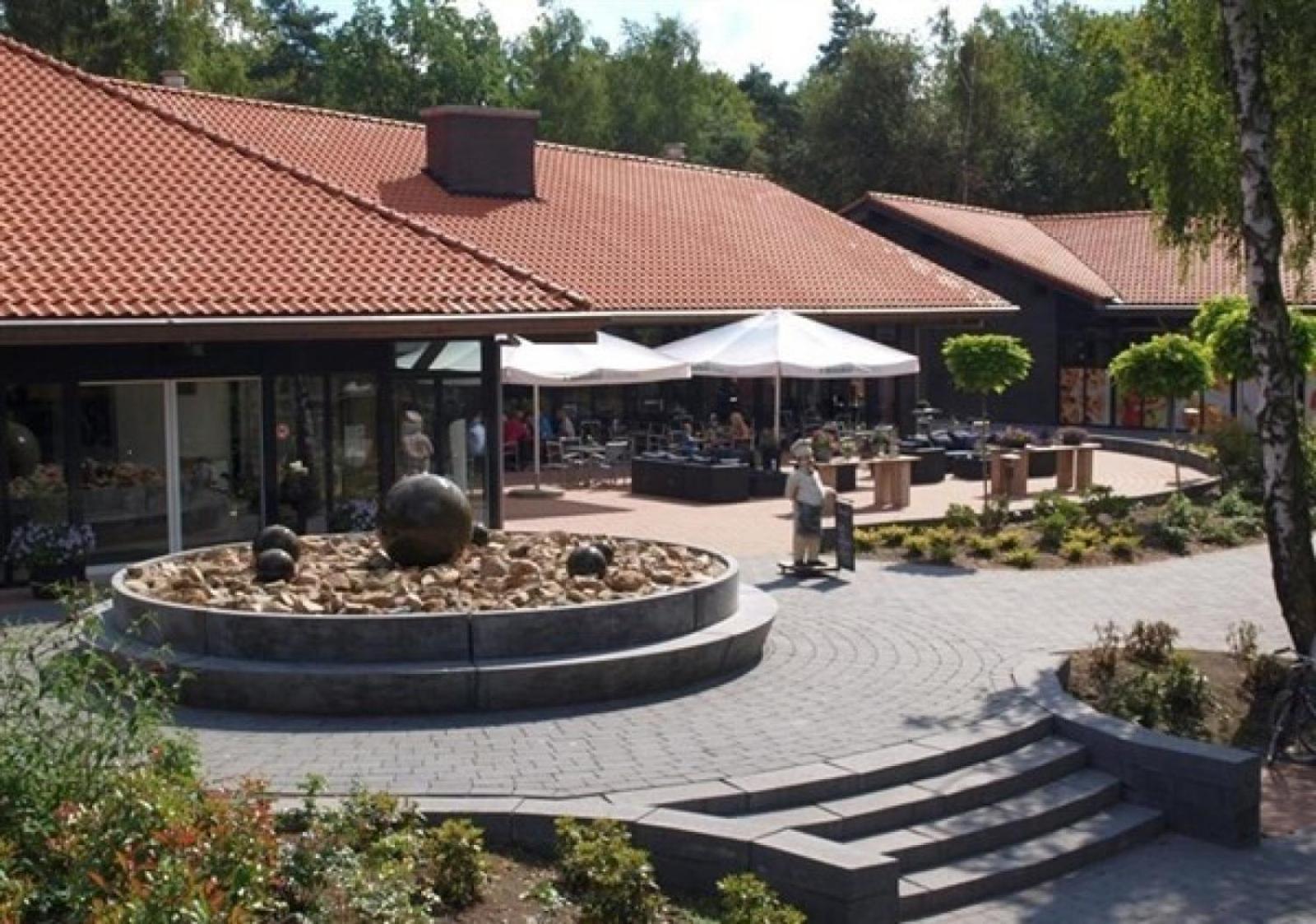 Het Veluwse Boshuisje Knus Chalet Met Omheinde Tuin Op De Veluwe Hoenderloo Luaran gambar